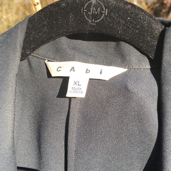 Black Rap Sleeveless Top - Picture 2 of 3